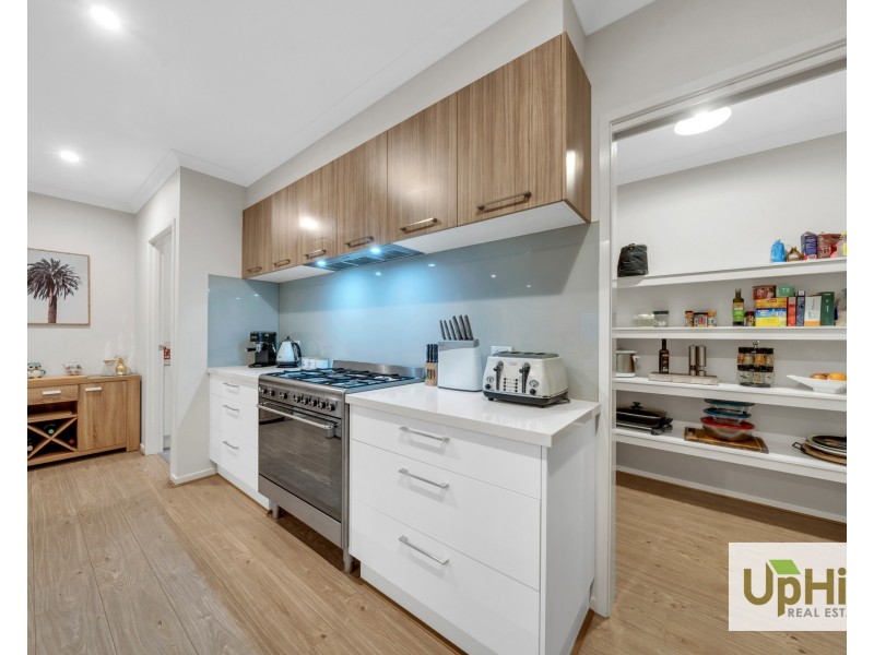 73 Bimberry Circuit, Clyde VIC 3978