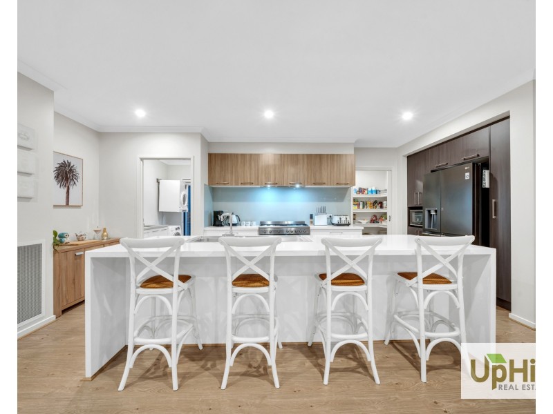 73 Bimberry Circuit, Clyde VIC 3978