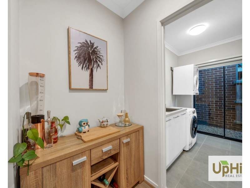 73 Bimberry Circuit, Clyde VIC 3978