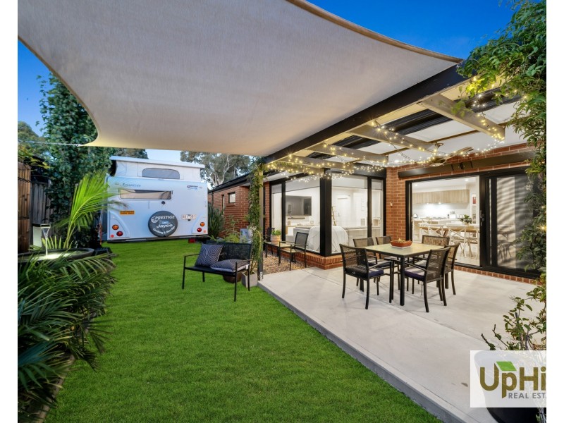 73 Bimberry Circuit, Clyde VIC 3978