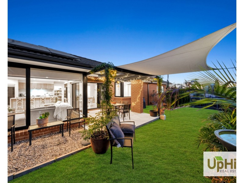73 Bimberry Circuit, Clyde VIC 3978