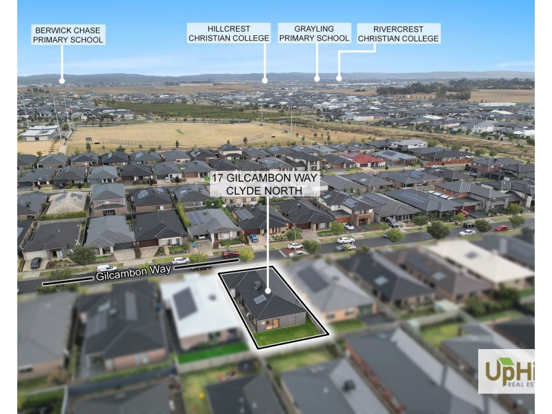 17 Gilcambon Way, Clyde North VIC 3978