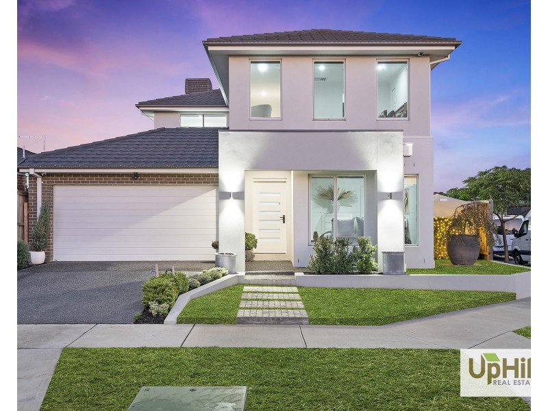 25 Powlett Drive, Clyde VIC 3978