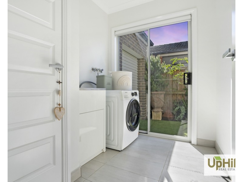 25 Powlett Drive, Clyde VIC 3978