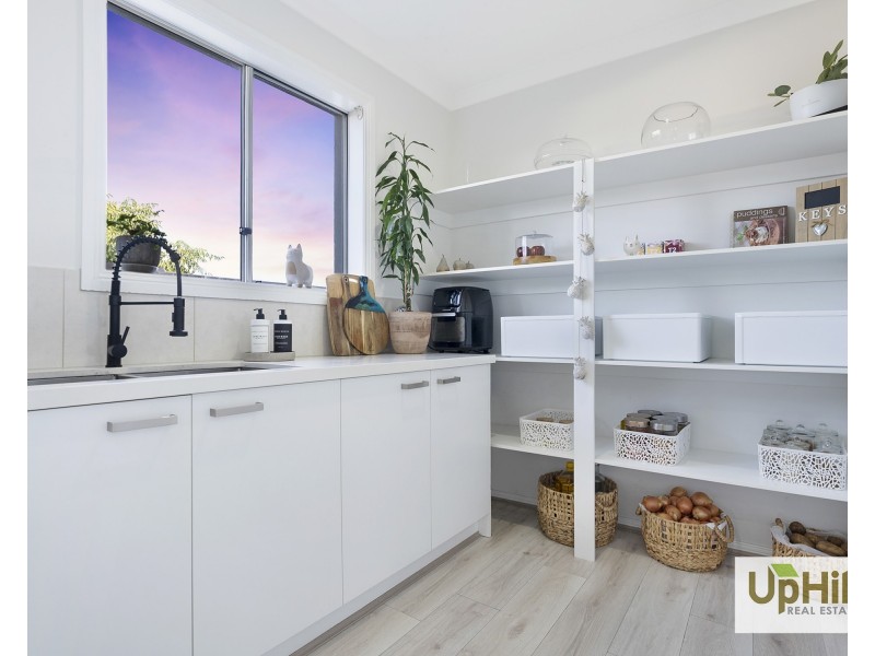 25 Powlett Drive, Clyde VIC 3978