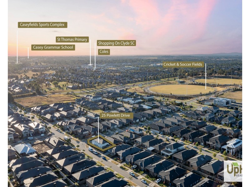 25 Powlett Drive, Clyde VIC 3978