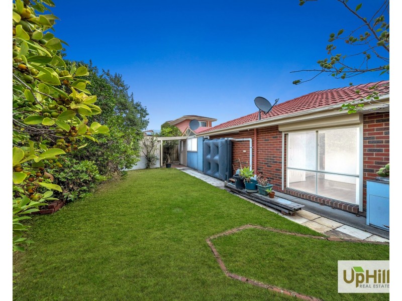 4 Oakman Way, Hampton Park VIC 3976