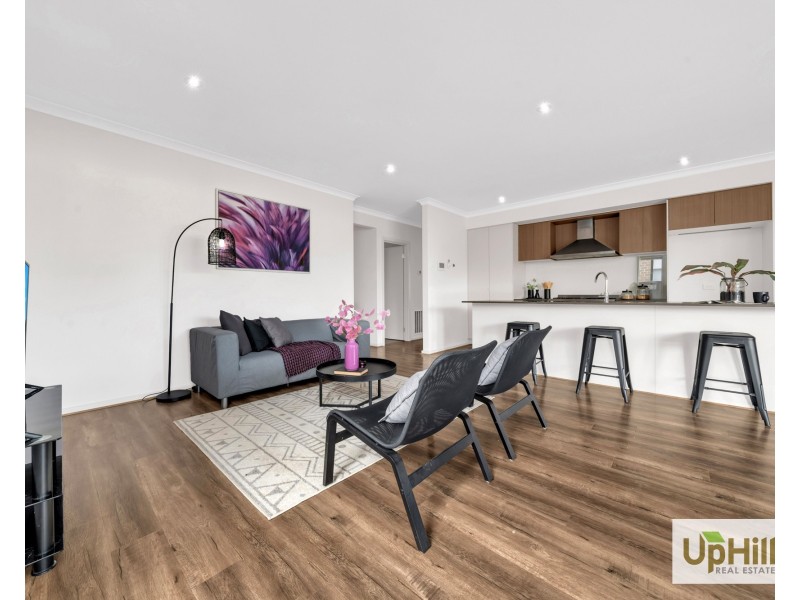 24 Salim Way, Clyde North VIC 3978