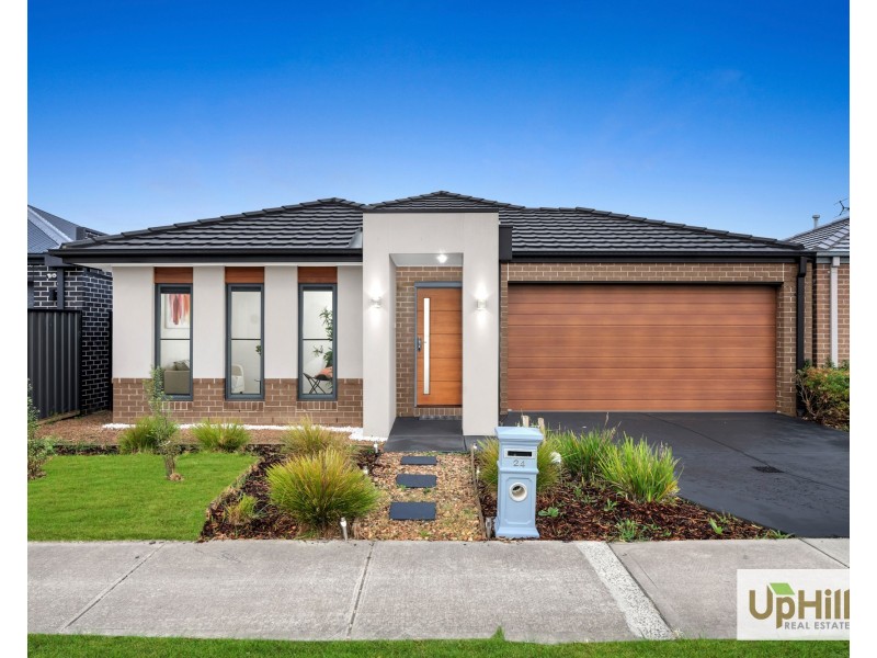 24 Salim Way, Clyde North VIC 3978