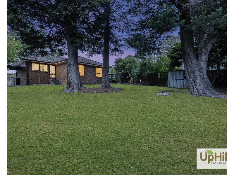 39 Fairbairn Road, Cranbourne VIC 3977