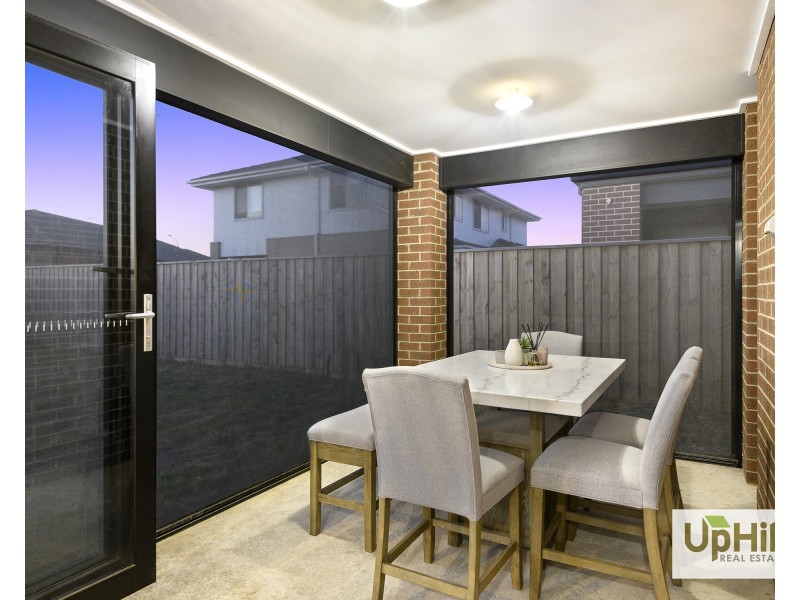 20 Diversity Road, Clyde North VIC 3978