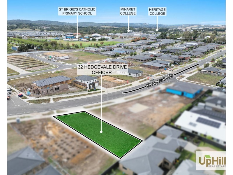 32 Hedgevale Drive, Officer VIC 3809