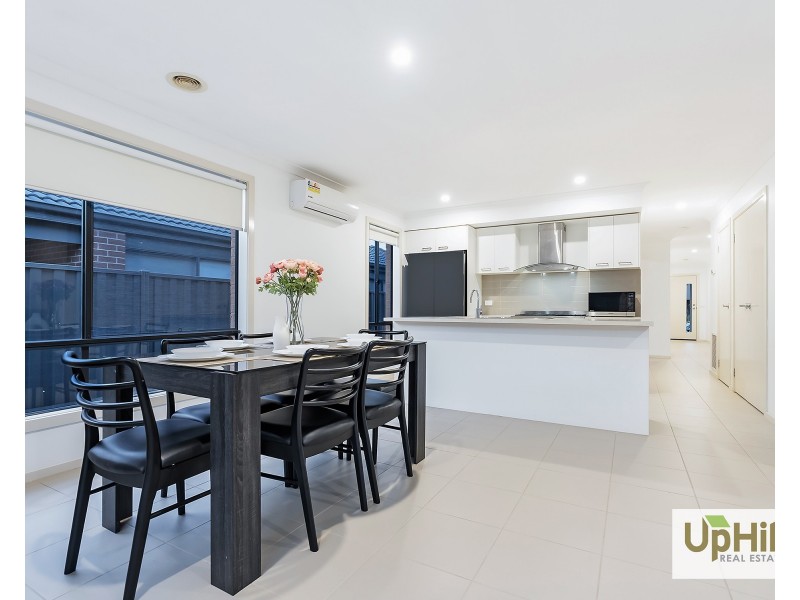95 Nelson Street, Cranbourne East VIC 3977