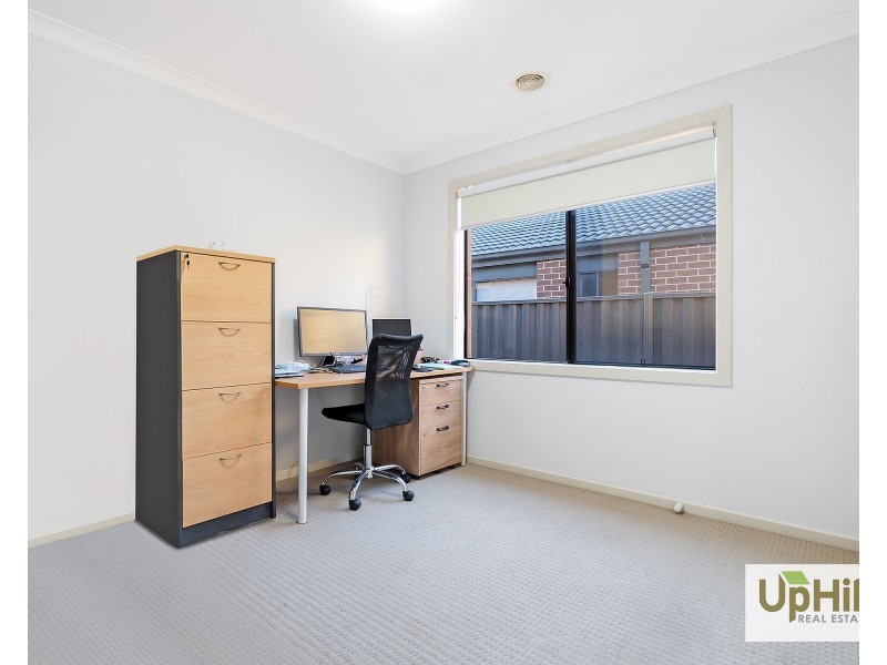 95 Nelson Street, Cranbourne East VIC 3977