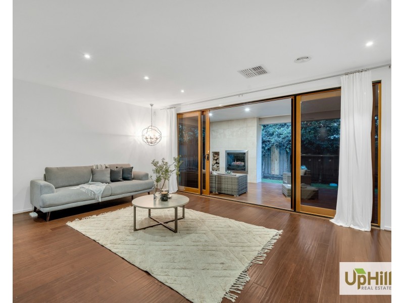 30 Lilydale Avenue, Clyde North VIC 3978