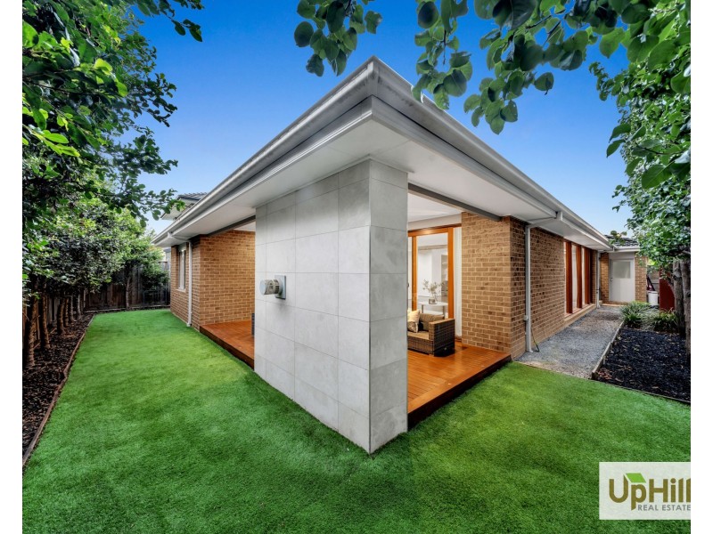 30 Lilydale Avenue, Clyde North VIC 3978