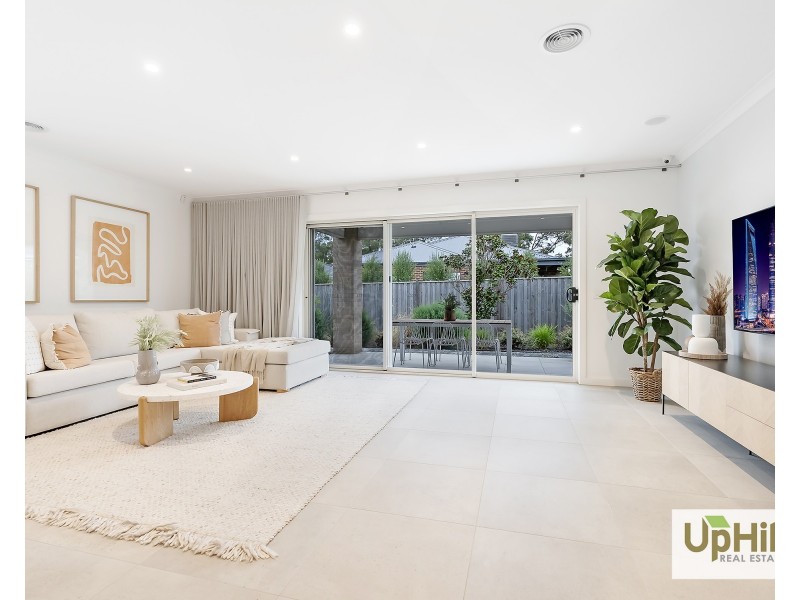 42  Huey Circuit, Cranbourne VIC 3977
