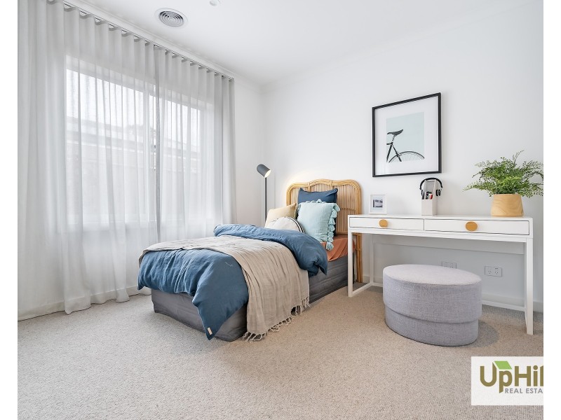 42  Huey Circuit, Cranbourne VIC 3977