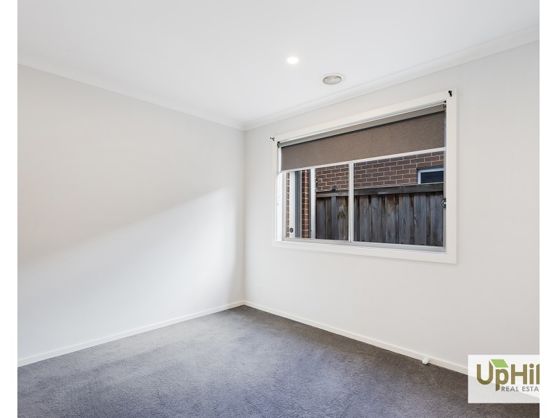 29 Highbury Road, Clyde North VIC 3978