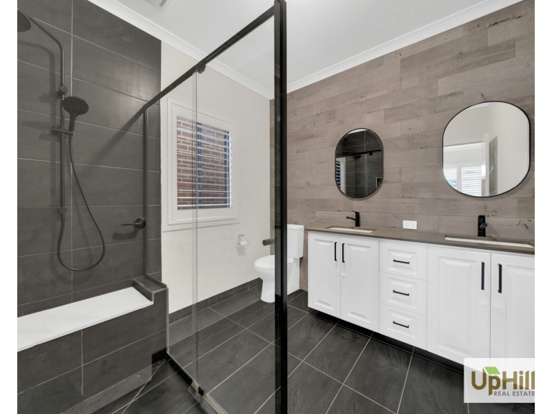 47 Bernardins Street, Clyde North VIC 3978