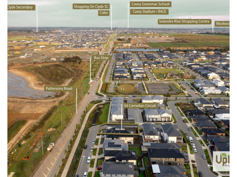 54 Carnelian Circuit, Clyde North VIC 3978