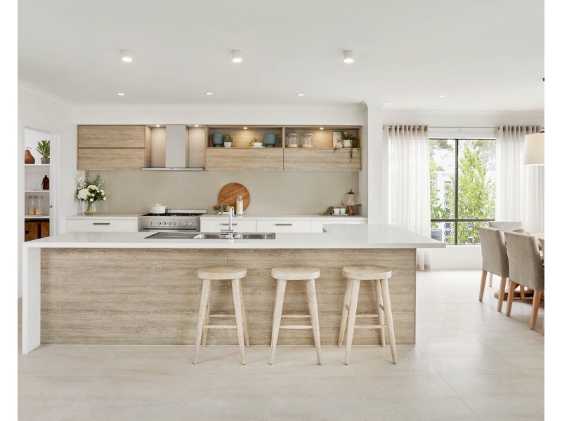 43 Snead Boulevard, Cranbourne VIC 3977