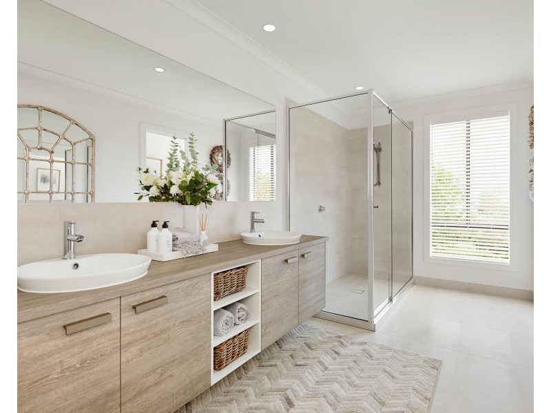 43 Snead Boulevard, Cranbourne VIC 3977