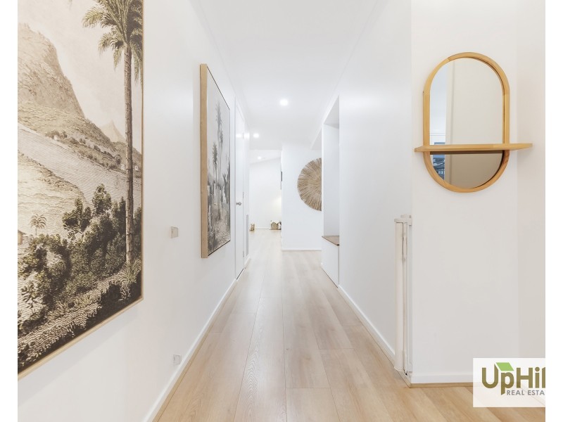 9 Parakeet Street, Clyde North VIC 3978