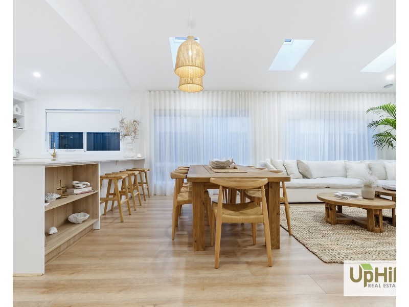 9 Parakeet Street, Clyde North VIC 3978