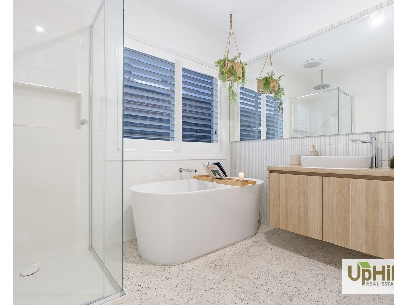 9 Parakeet Street, Clyde North VIC 3978