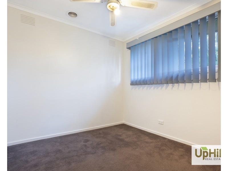 24 Crossdale Rise, Endeavour Hills VIC 3802