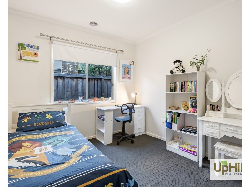 11 Highbury Road, Clyde North VIC 3978