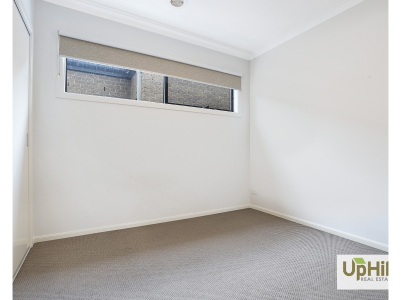 20 Elkedra Way, Cranbourne North VIC 3977