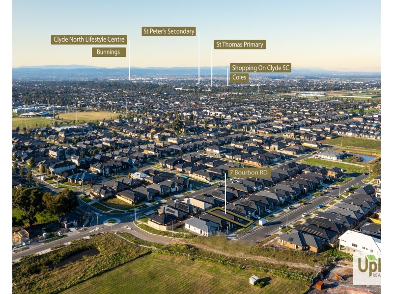 7 Bourbon Road, Cranbourne East VIC 3977