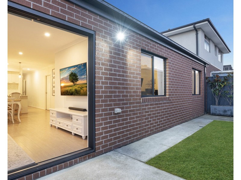 17 Catch Street, Clyde VIC 3978