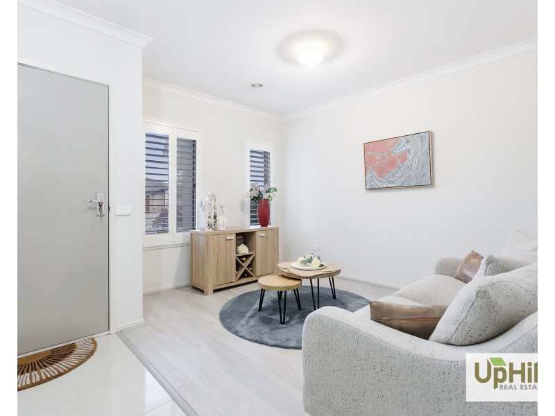 168 Selandra Boulevard, Clyde North VIC 3978