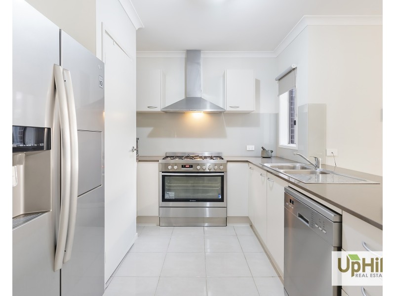 168 Selandra Boulevard, Clyde North VIC 3978