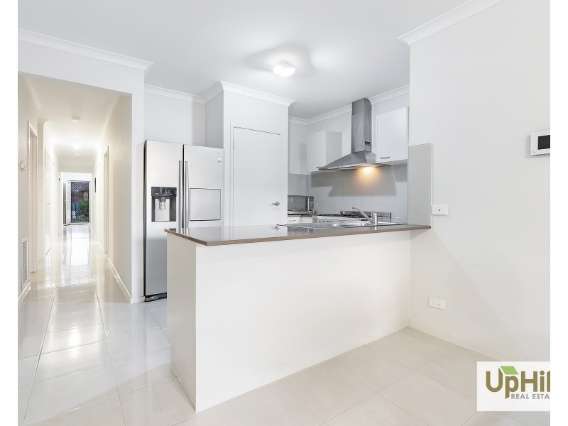 168 Selandra Boulevard, Clyde North VIC 3978