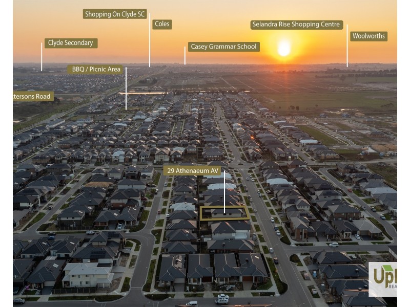 29 Athenaeum Avenue, Clyde North VIC 3978