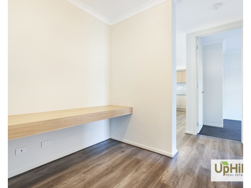 92 Borthwick Parade, Clyde North VIC 3978