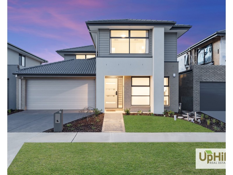 18 Theatre Circuit, Clyde North VIC 3978