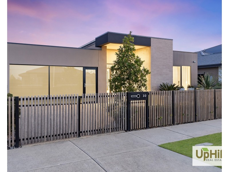 30 Grazing Way, Clyde North VIC 3978
