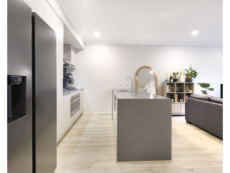 42 Kaduna Drive, Officer South VIC 3809