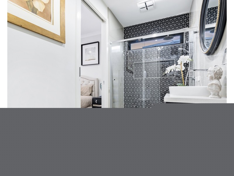 64 Ceduna Road, Clyde North VIC 3978