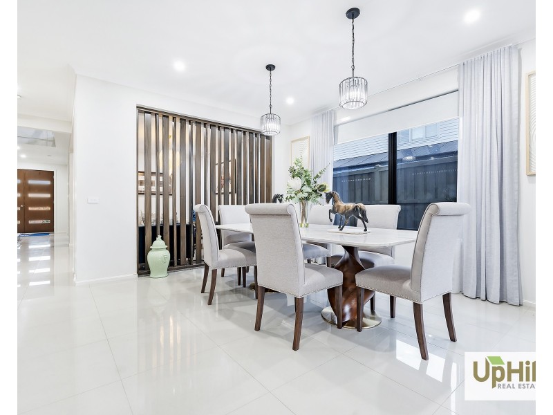 64 Ceduna Road, Clyde North VIC 3978