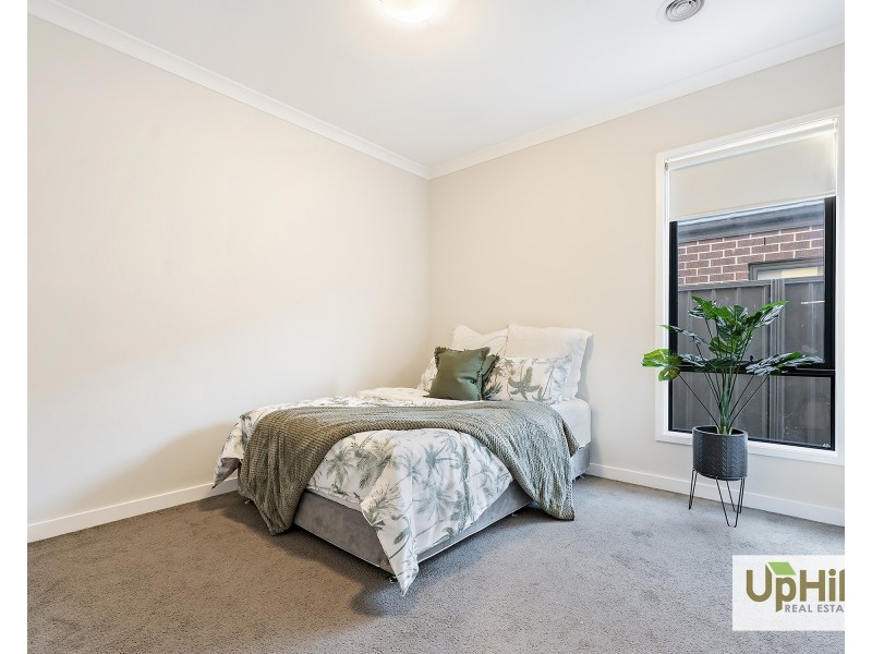 88 Yaralla Circuit, Clyde VIC 3978