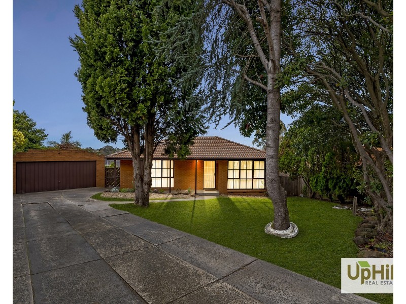 5 Shafer Court, Endeavour Hills VIC 3802