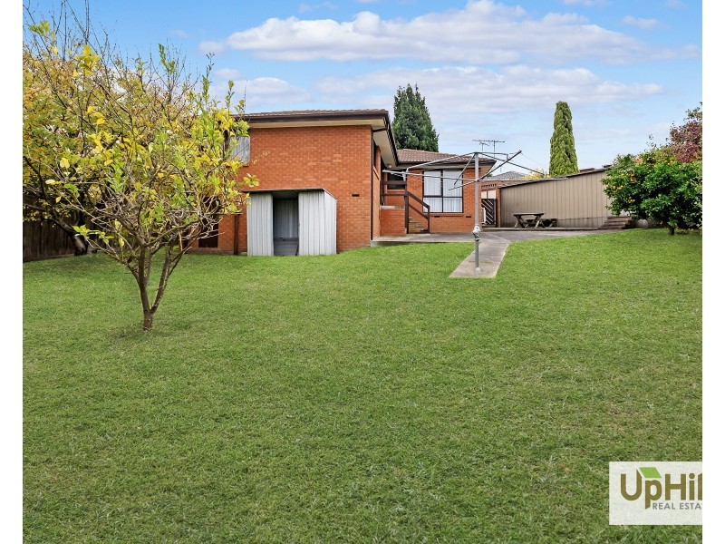 5 Shafer Court, Endeavour Hills VIC 3802