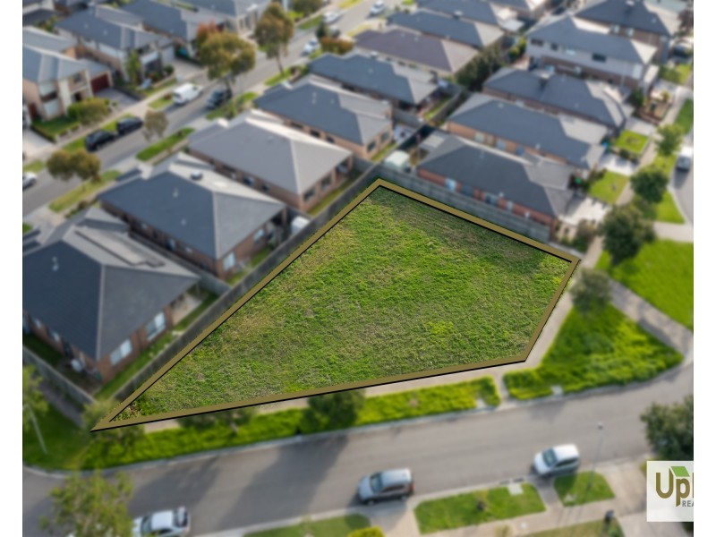 3-5 Lilydale Avenue, Clyde North VIC 3978