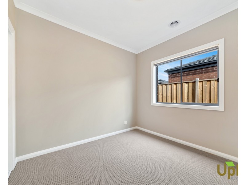 53 Fairweather Parade, Officer VIC 3809